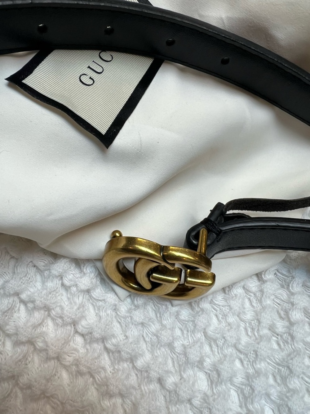 Gucci Black Leather Marmont Thin Belt with Brass Double G Buckle - Picture 10 of 15